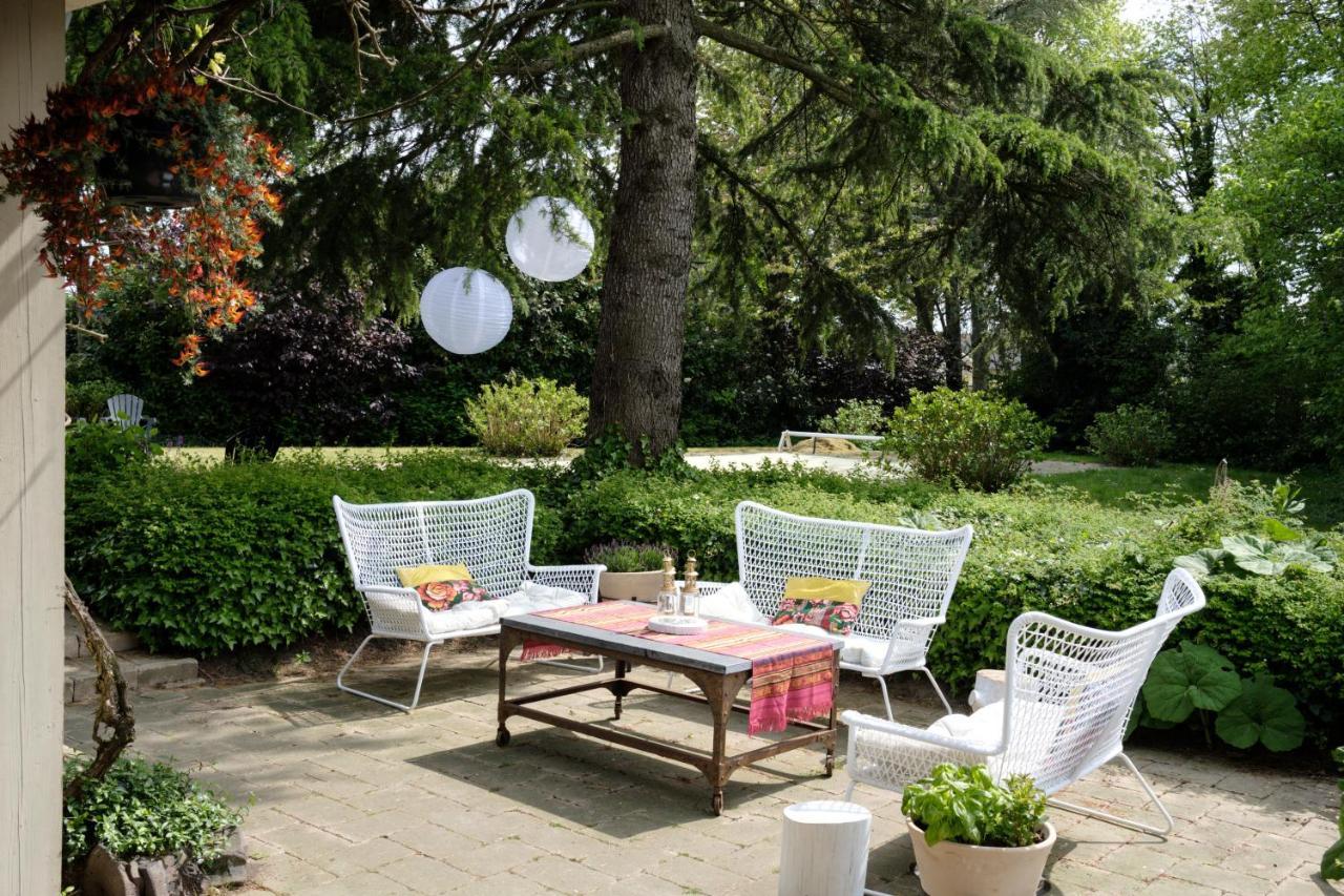 Het Opgemaakte Bed Bed & Breakfast Haps Exterior photo